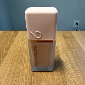 Barely used (less than 5x) Natasha Denona Foundation in shade N7